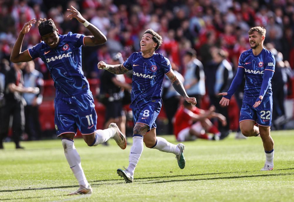 足球国足将派出强阵出战下一场赛事